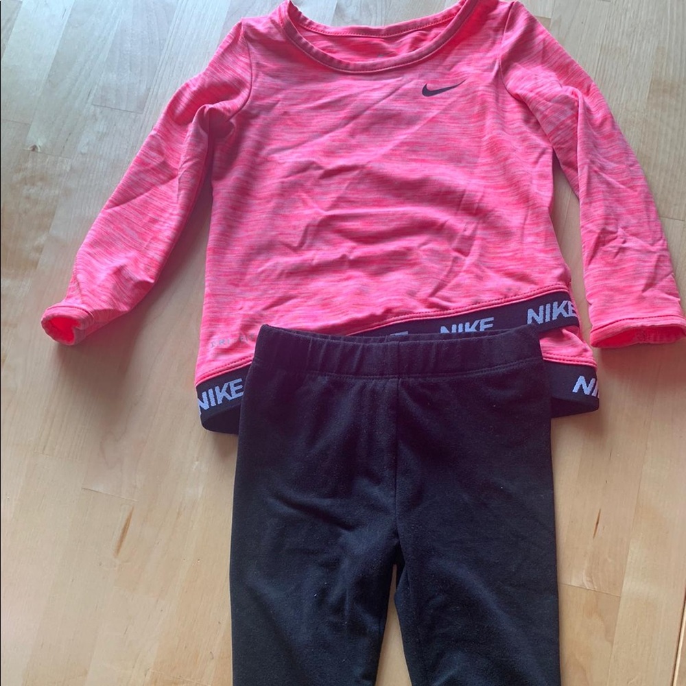 Nike Black Toddler Pant & Shirt Set 24 mos